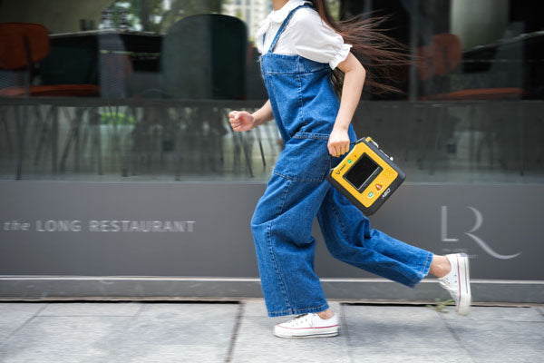 Vi Vest Vivest Power Beat Semi Automatic Defibrillator Aed X - - Customisable Defibrillators