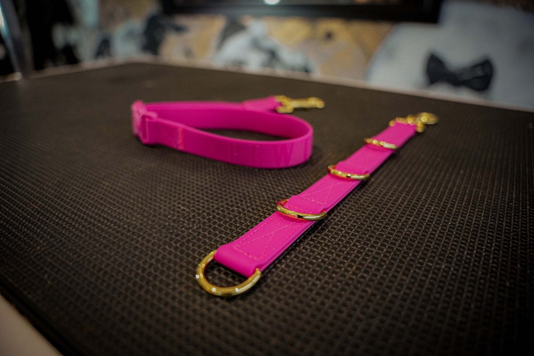 Happy Strappys Dog Grooming Straps (Thick & Short) - Pink - Customisable Straps
