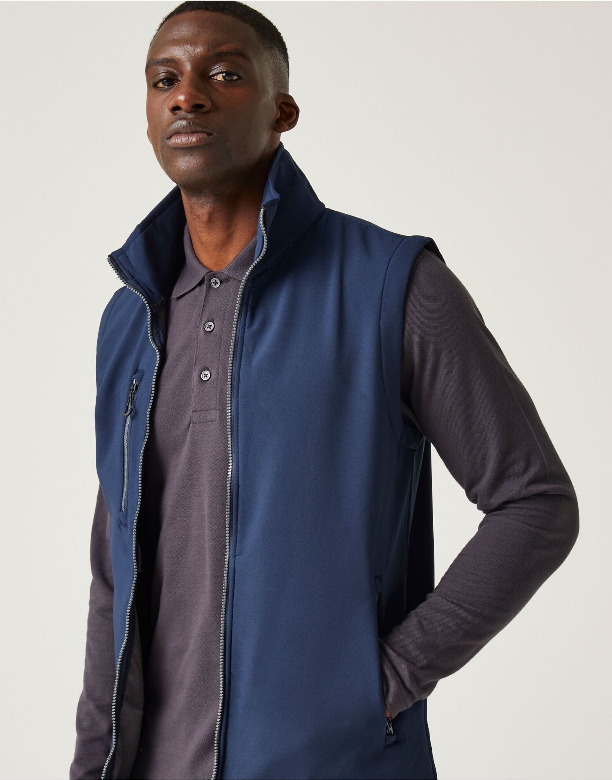 Regatta Professional Regatta Navigate 2L Softshell Bodywarmer TRA915 - Navy Seal - Customisable Bodywarmer