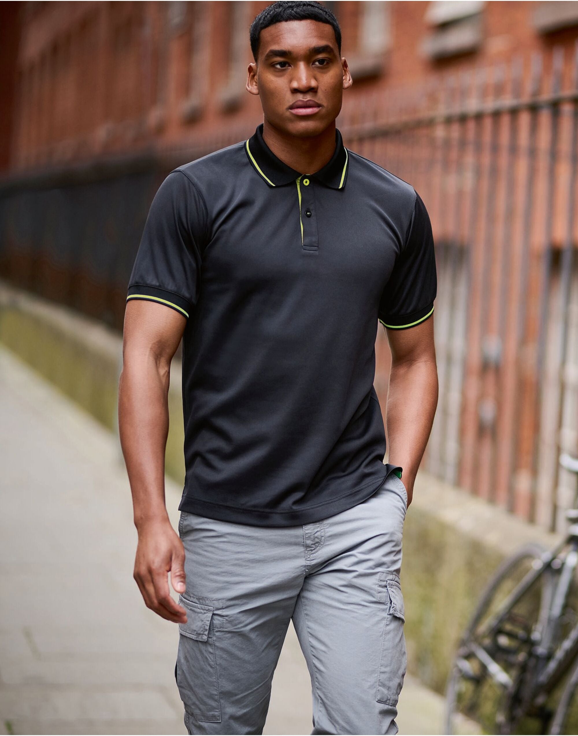 Regatta Professional Regatta Navigate Short Sleeve Polo TRS264 - Black Lime - Customisable Polos