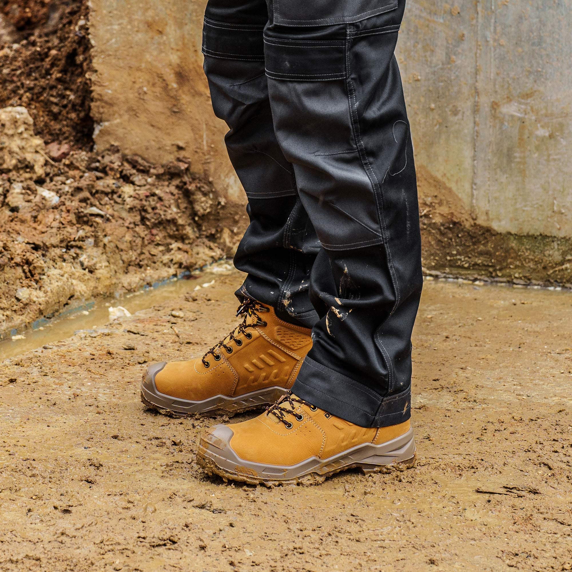 DeWalt - Mentor Wheat Waterproof Safety Boot - - Customisable Footwear