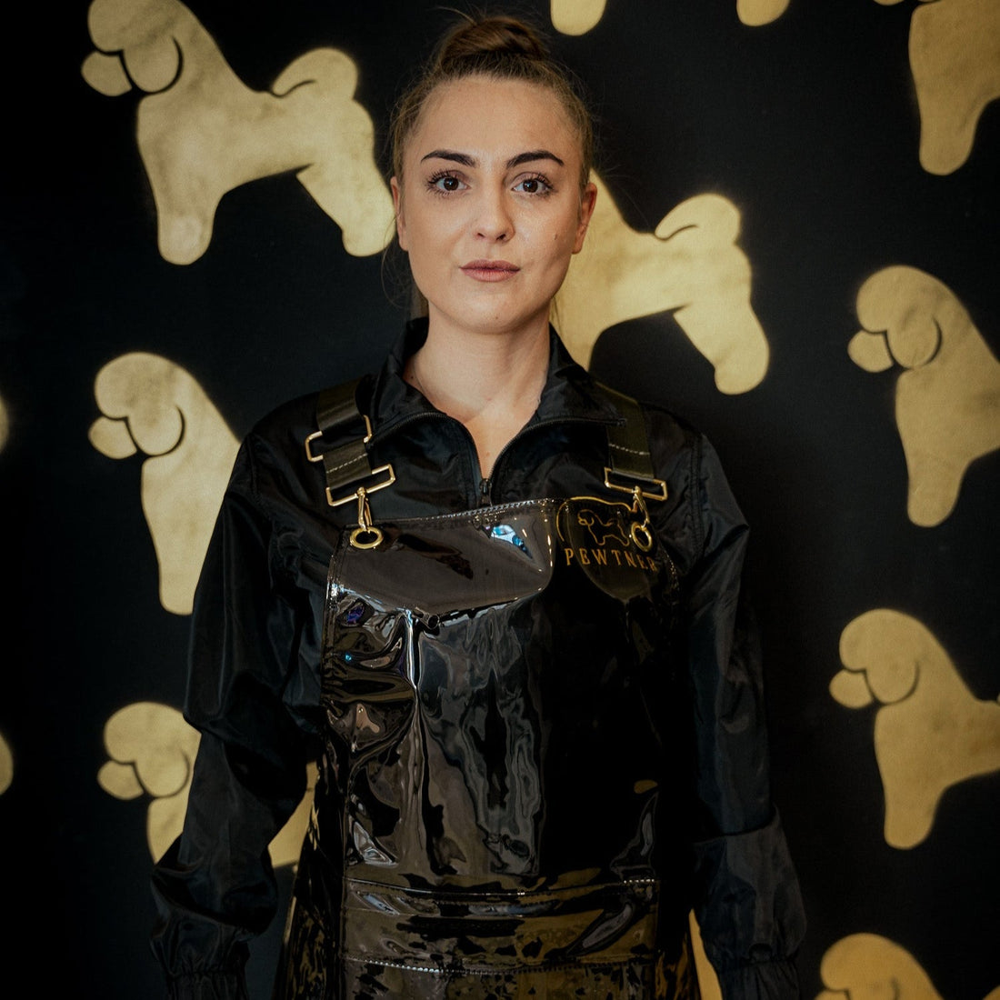 Pewtner Pinnie - Dog Grooming Apron - - Customisable Workwear