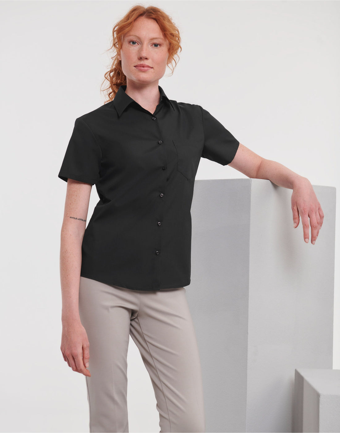 Russell Collection Lady SS Clasic Poplin 935F - Black - Customisable Shirts