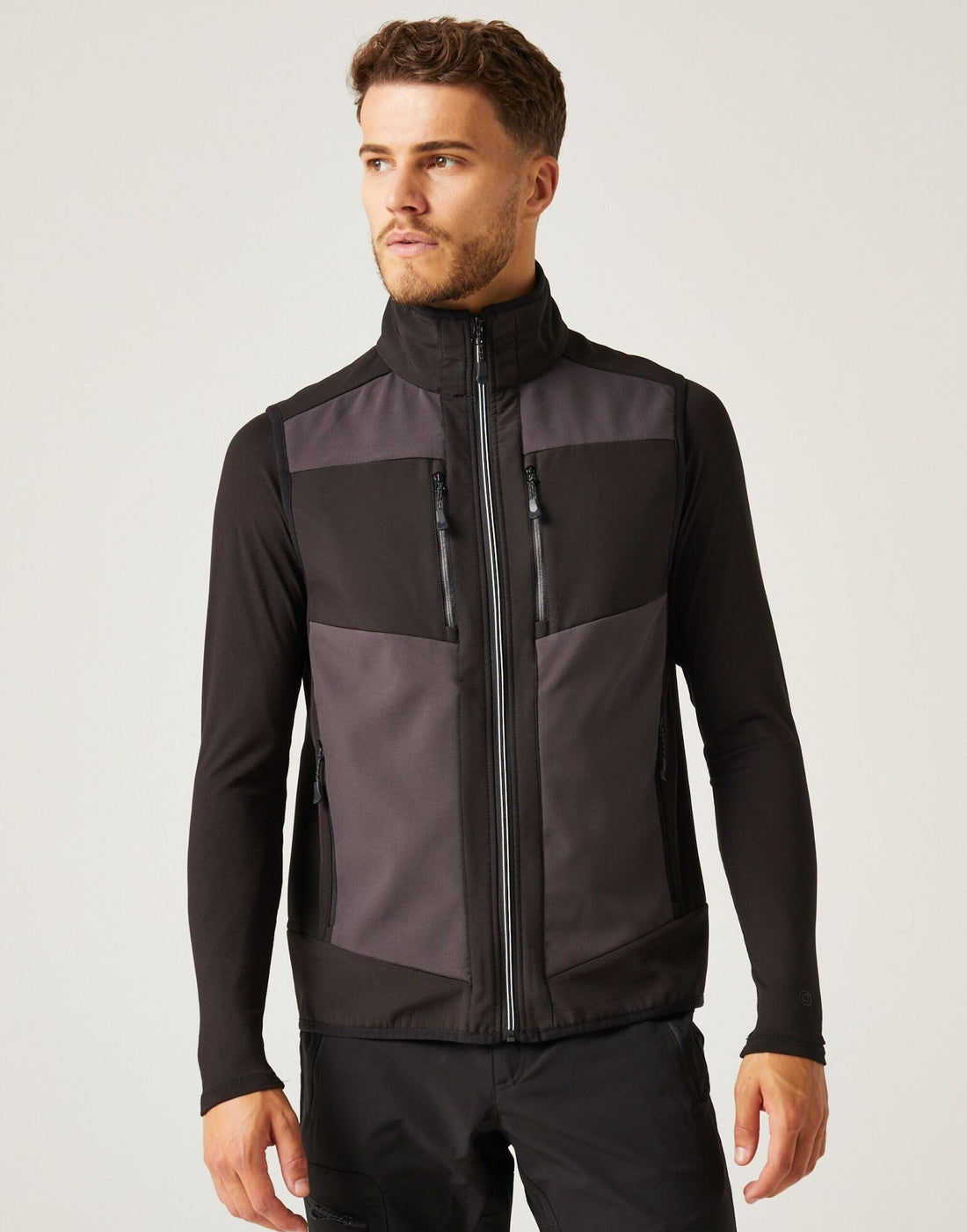 Regatta Professional Regatta E Volve 2L SoftShell BodyWarmer TRA907 - Ash Black - Customisable Bodywarmer